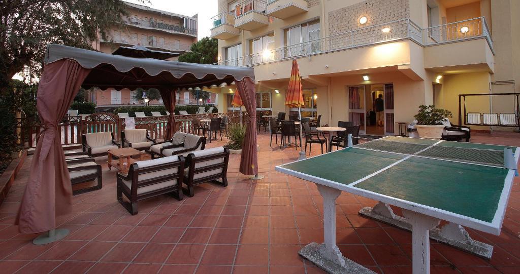Hotel David Ravenna Buitenkant foto